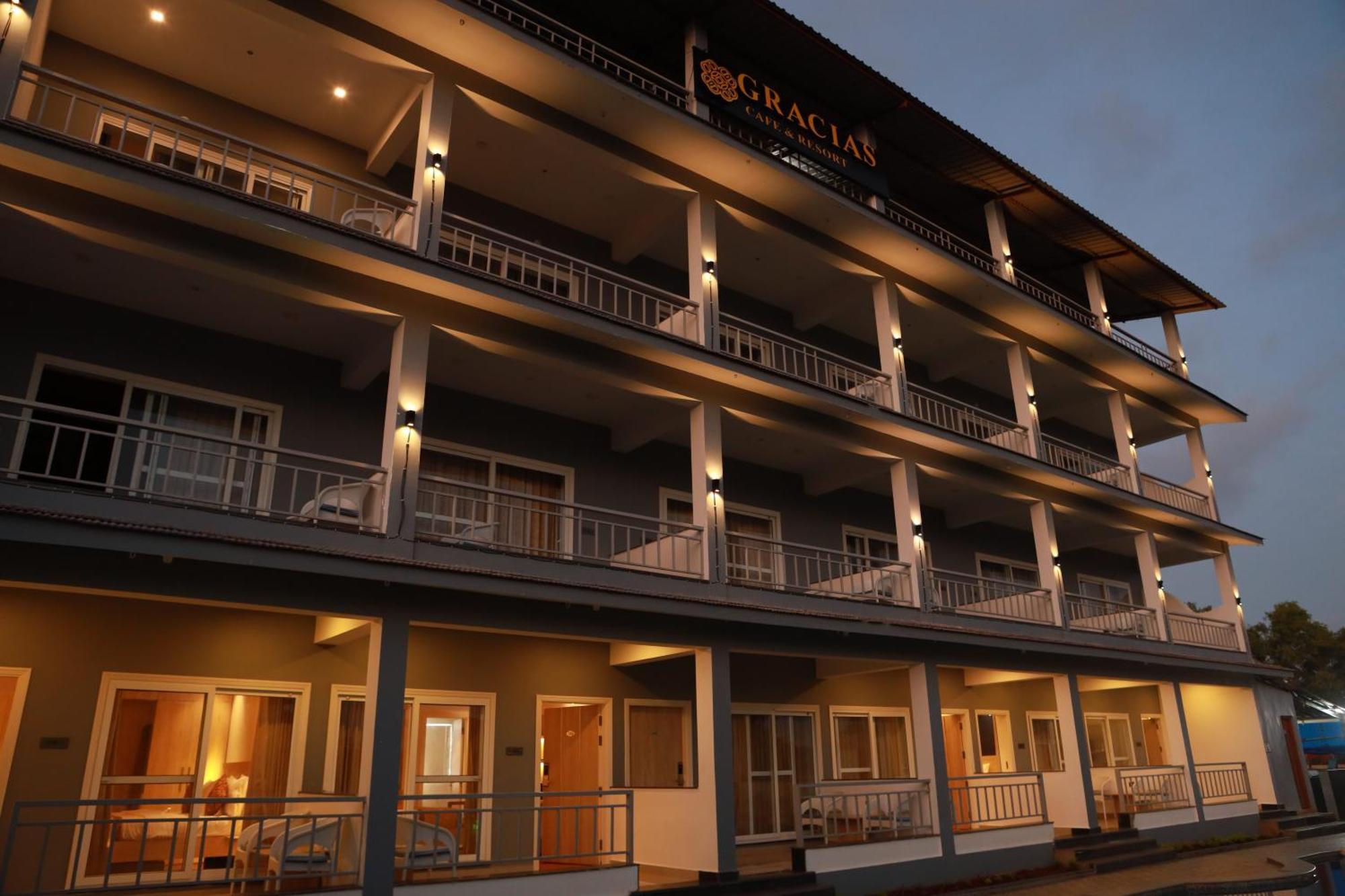 Gracias Cafe & Resort Морджим Экстерьер фото